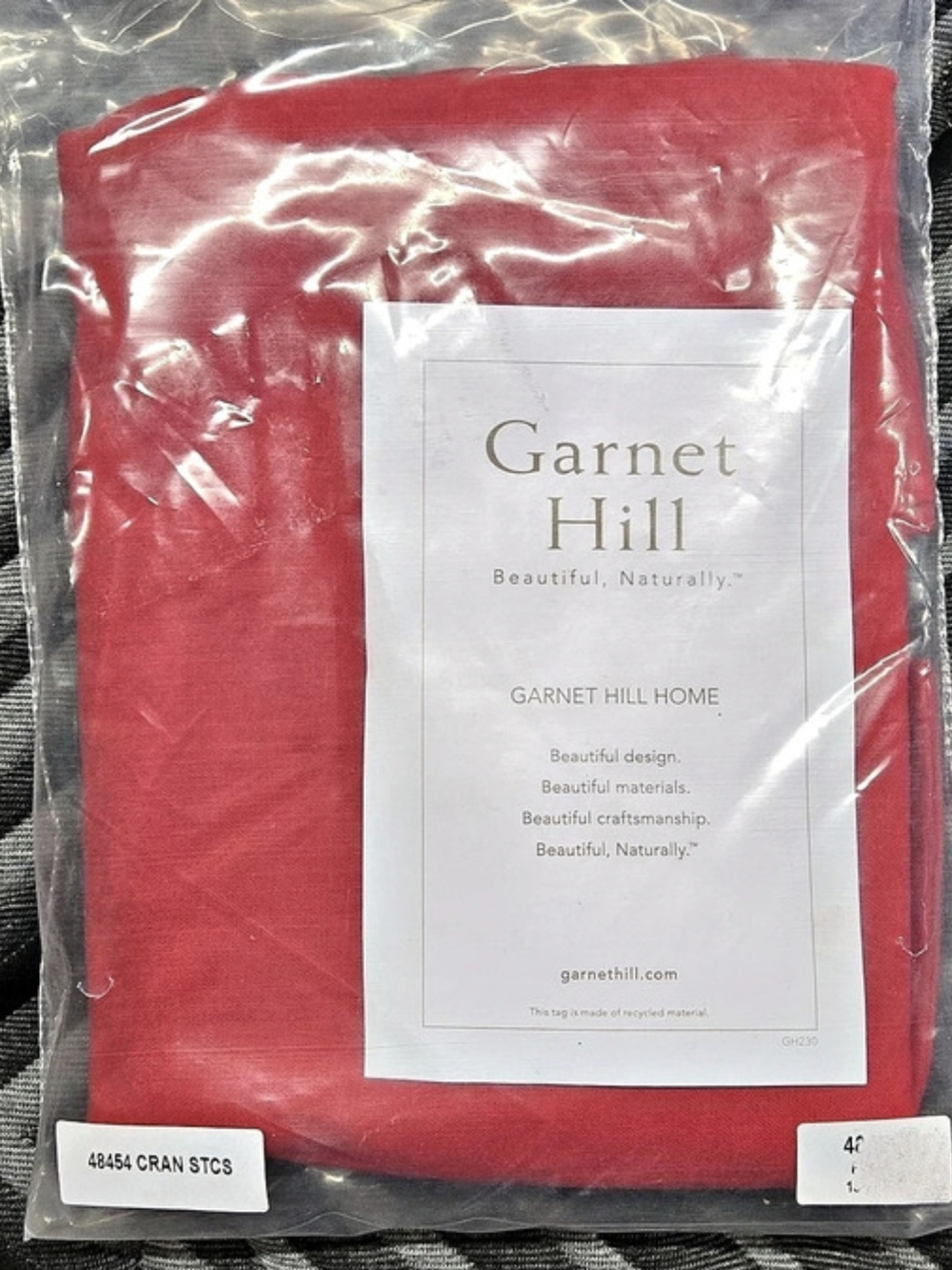 Garnet Hill Cozy Solid Organic-Cotton Flannel Standard Pillow Cases (2)Red